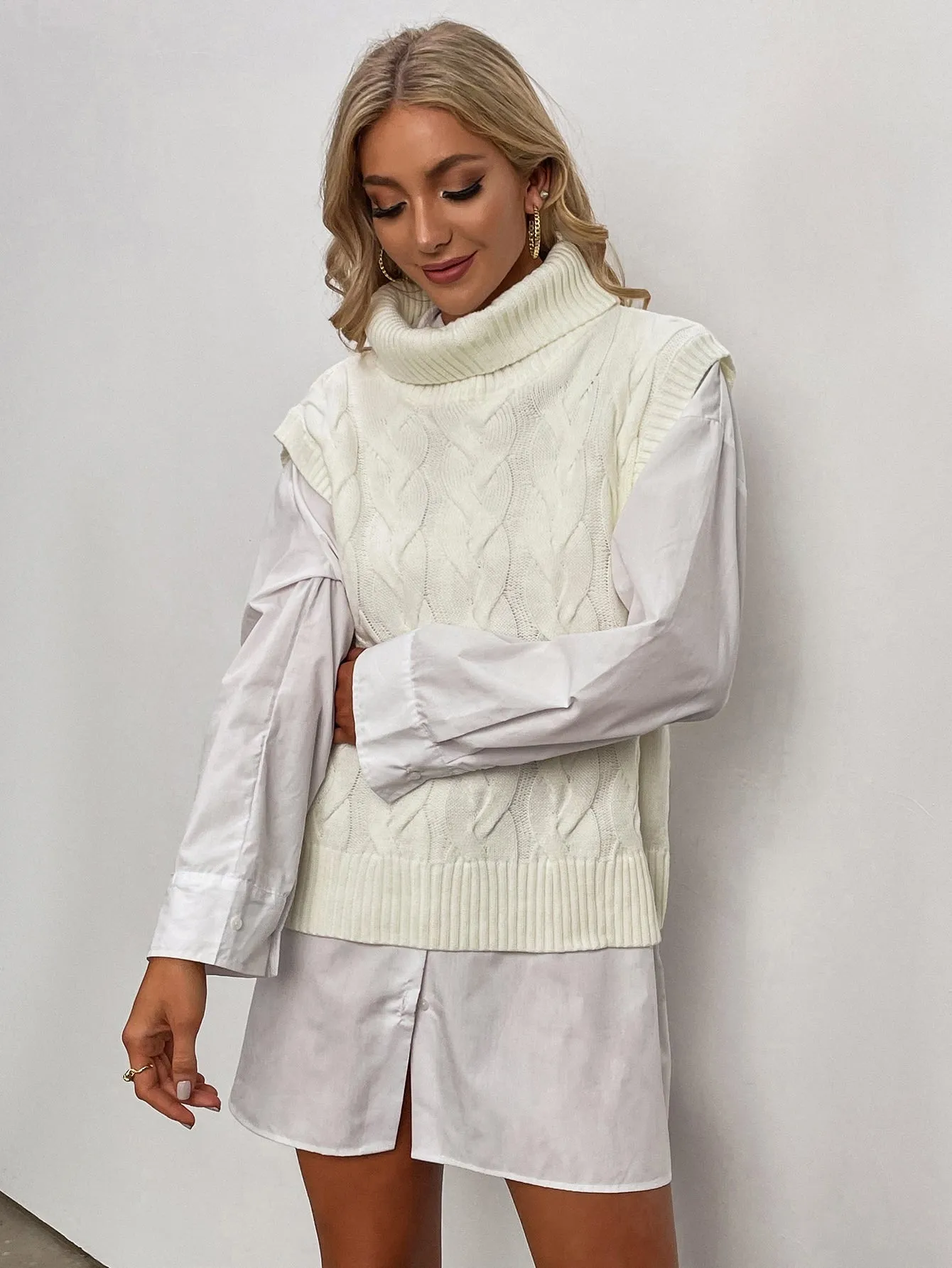 Casual Plain Sleeveless Funnel Neck Regular Women Knit Top