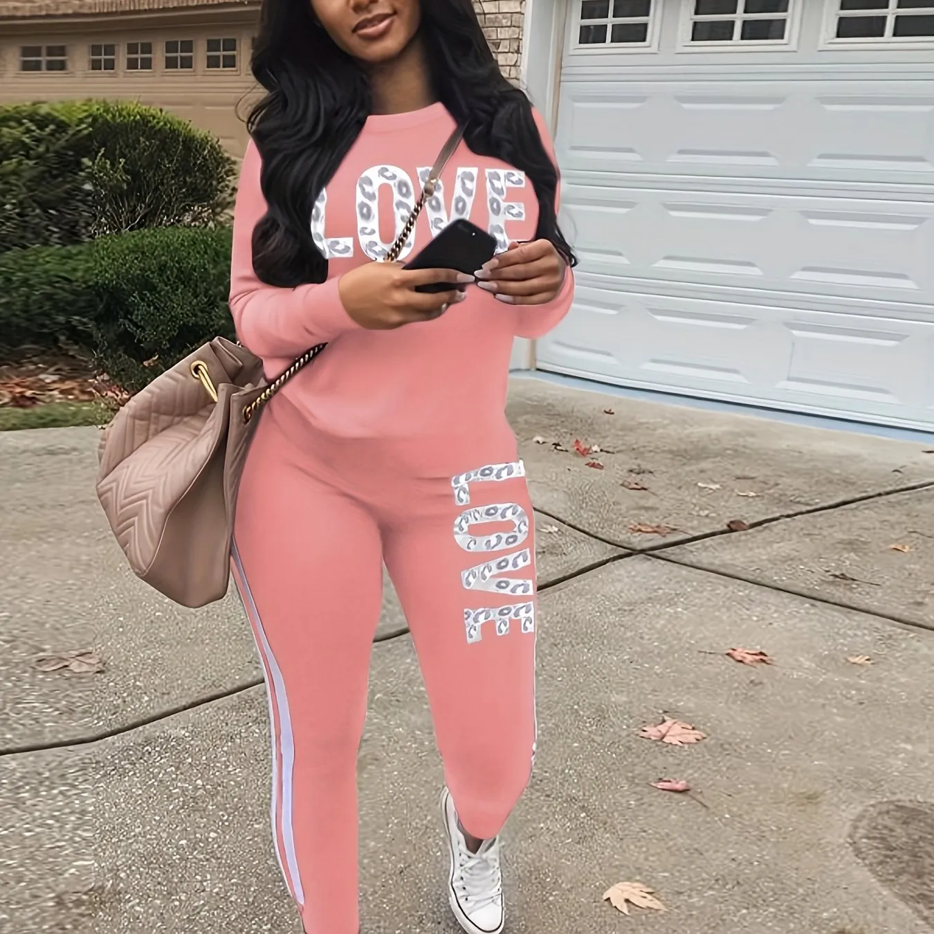 Chic Love Letter Printed Womens Two-piece Set - Comfy Long Sleeve Top & Stylish Pants for Fall & Winter