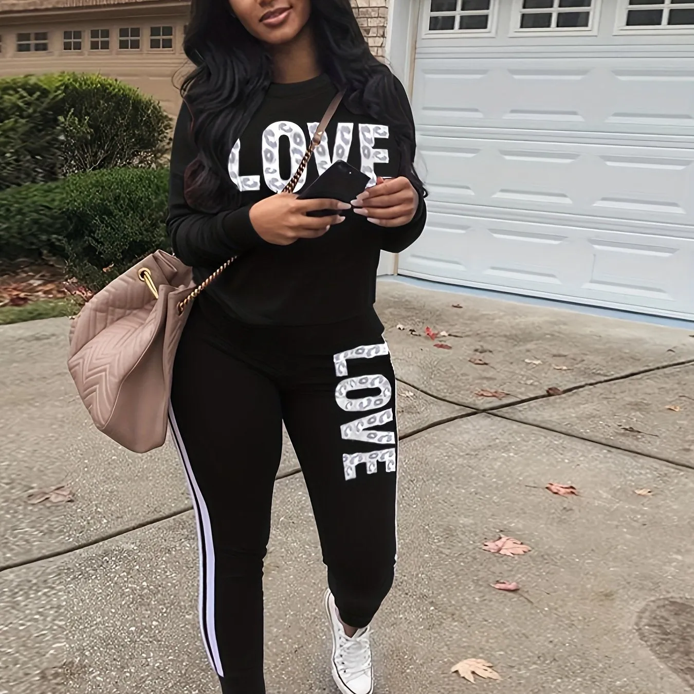 Chic Love Letter Printed Womens Two-piece Set - Comfy Long Sleeve Top & Stylish Pants for Fall & Winter