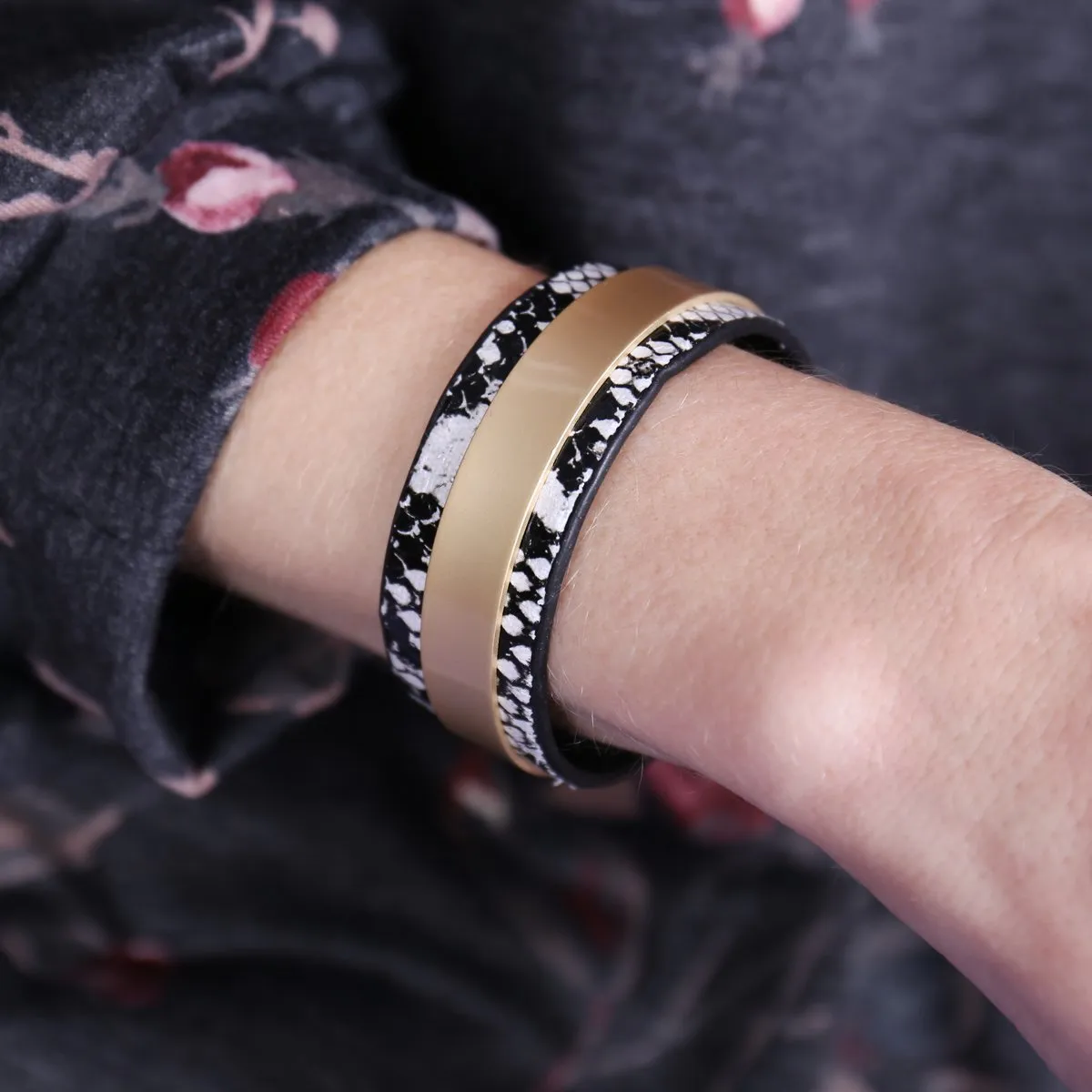 Hdb2608 - Snake Skin Leather Cuff Bracelet