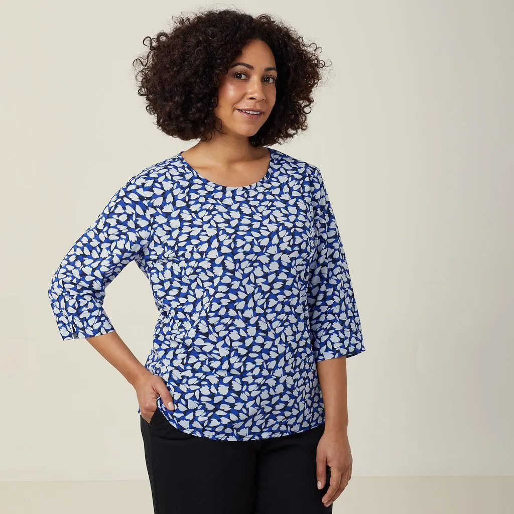 Ladies Antibacterial Petal Print 3/4 Sleeve Top - CATUFN