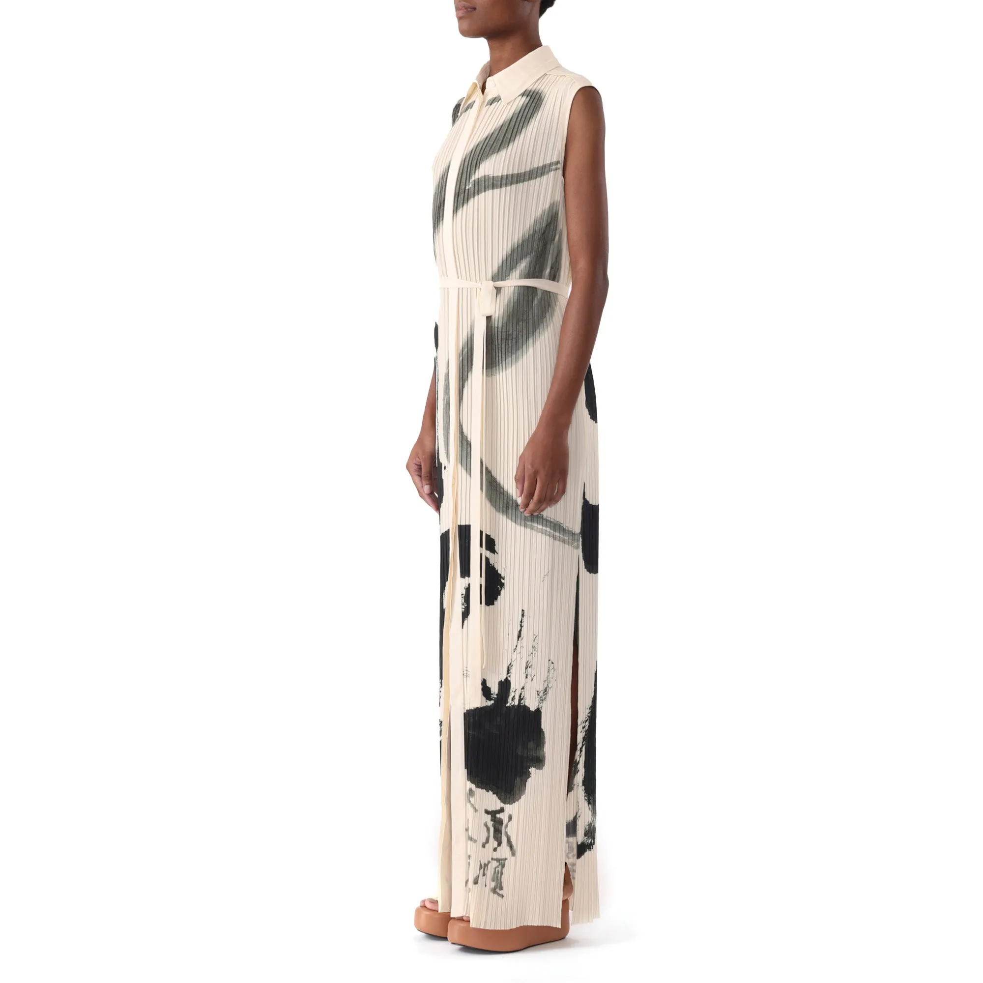 PLEATED SLEEVELESS SHIRTDRESS WITH ARTWORK BY TONG YANG TZE
