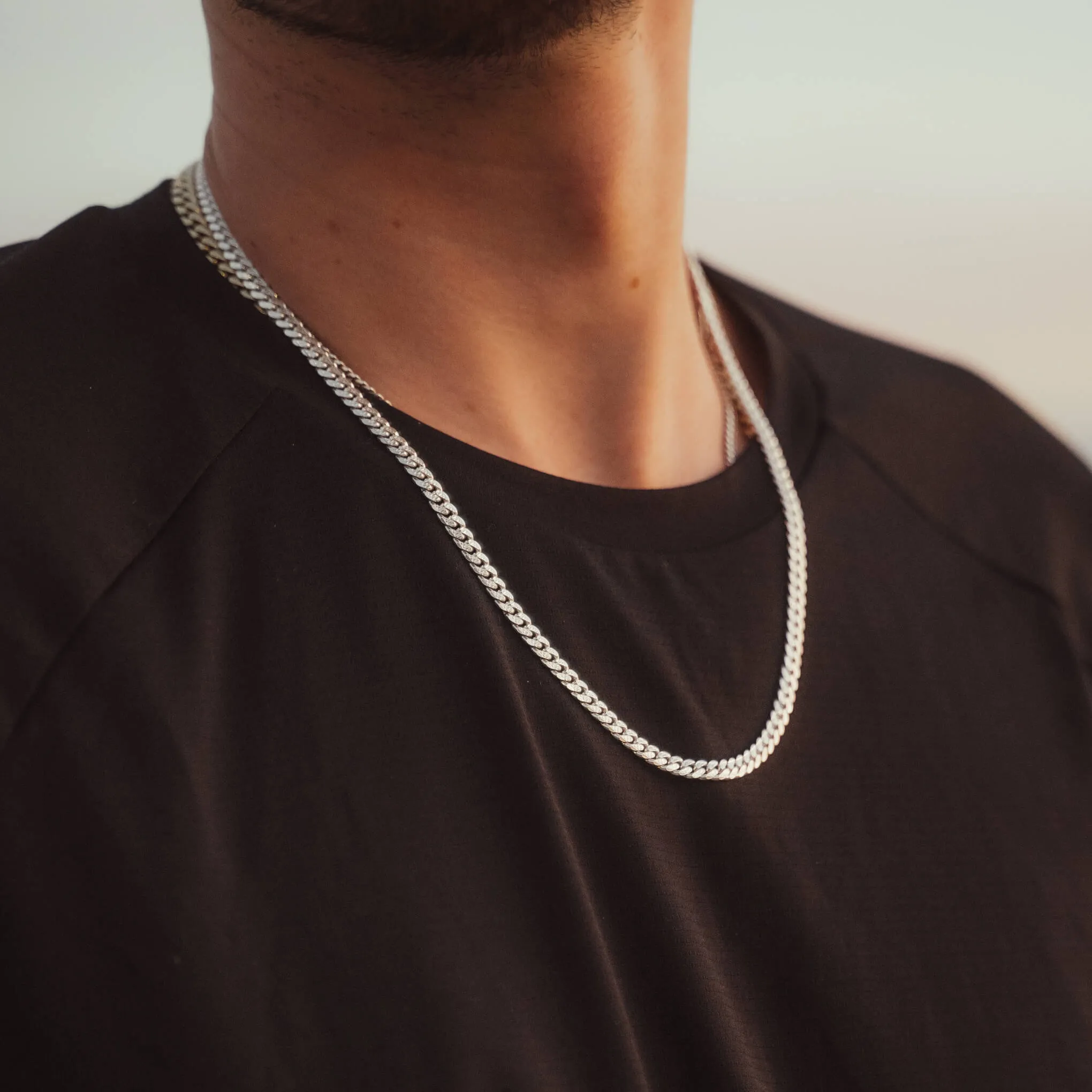 Silver Pave Curb Chain
