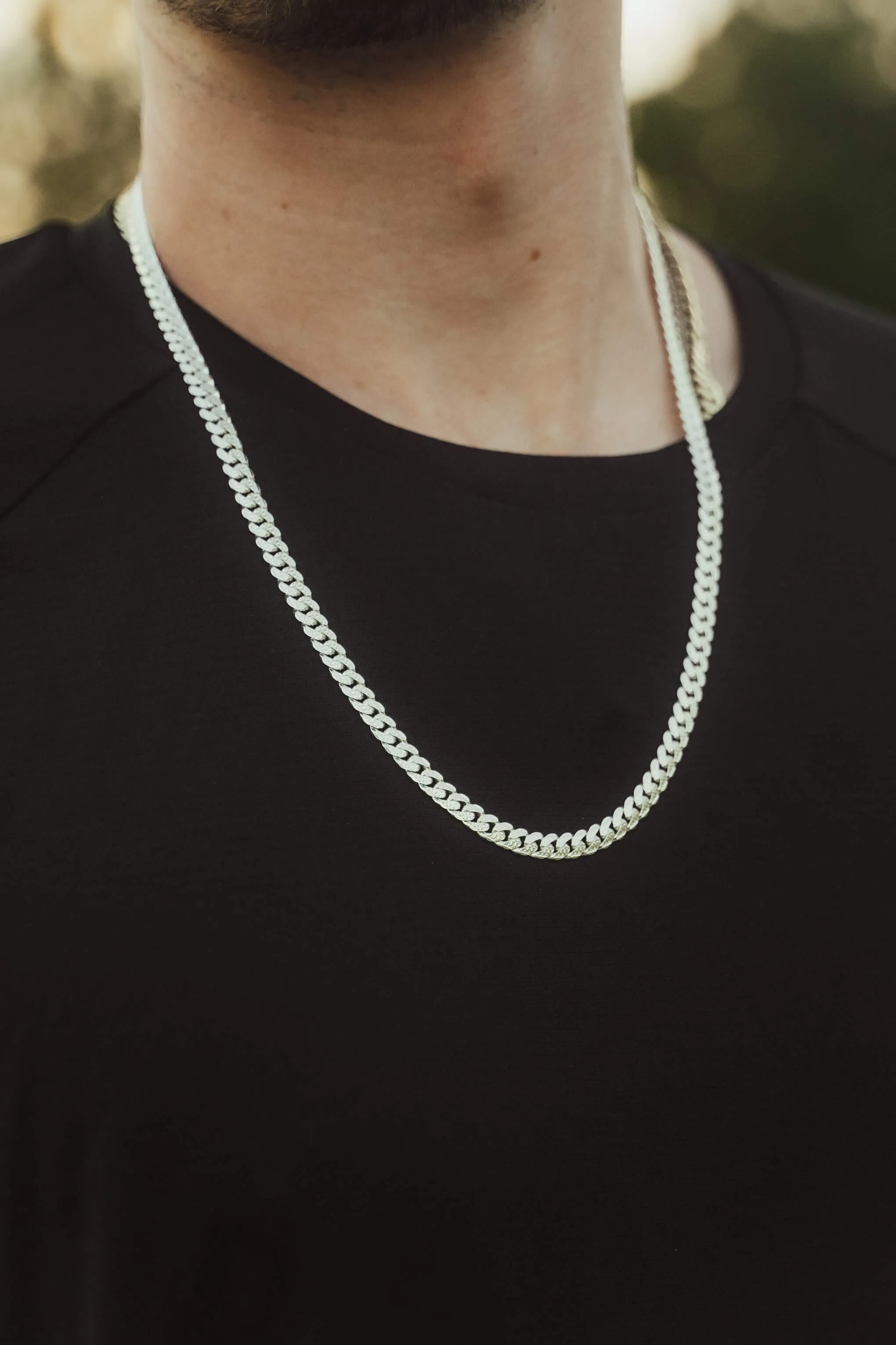 Silver Pave Curb Chain