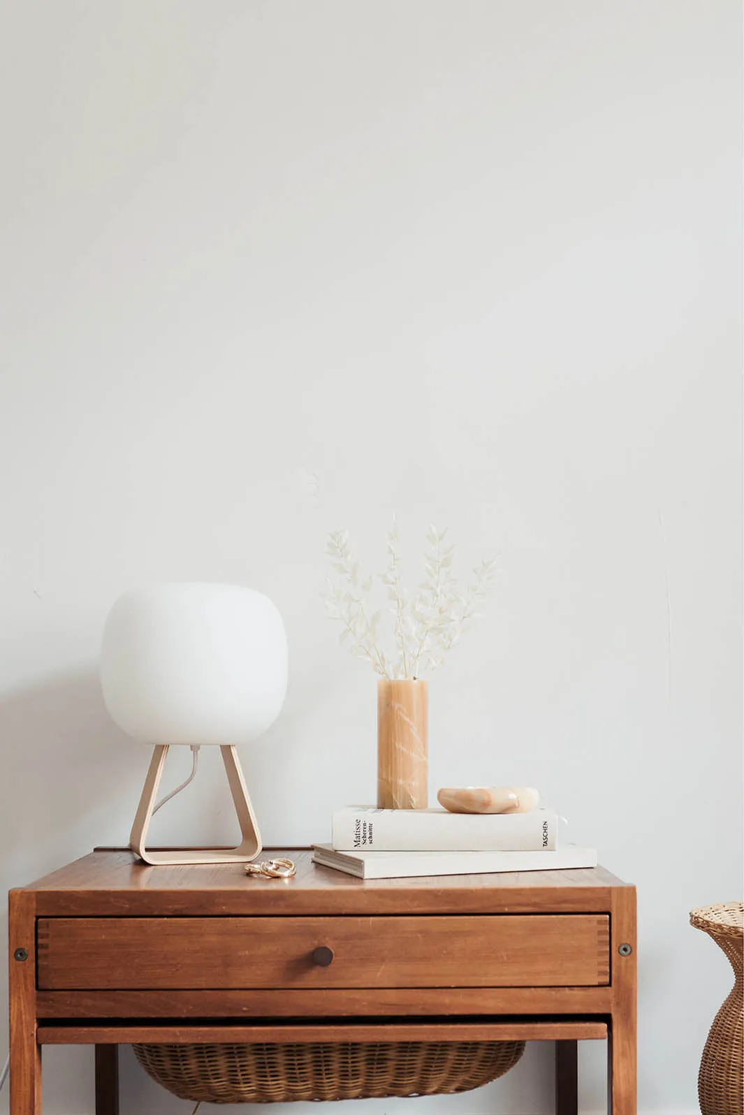 TOAD table lamp