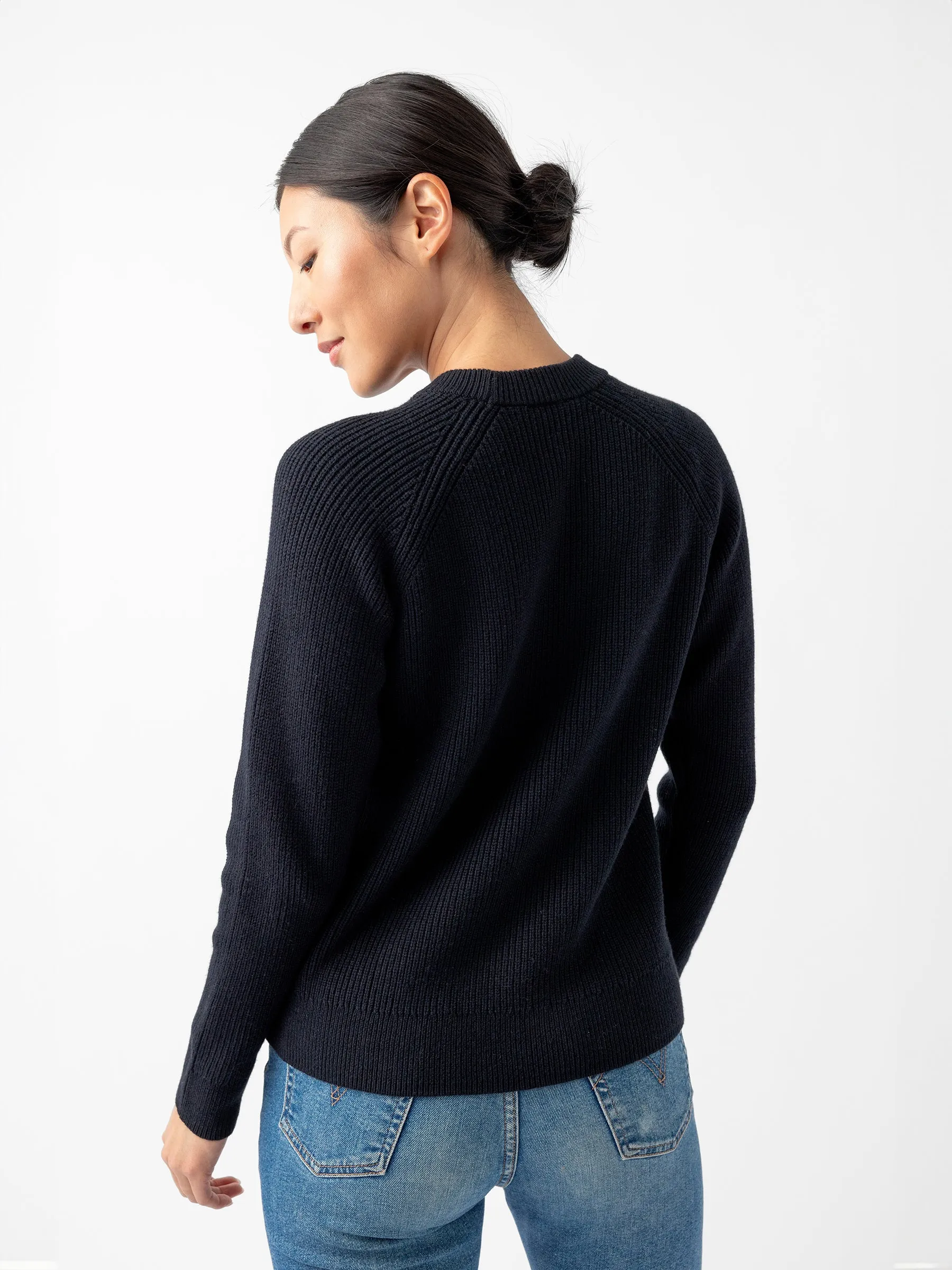 Women's Classic Crewneck